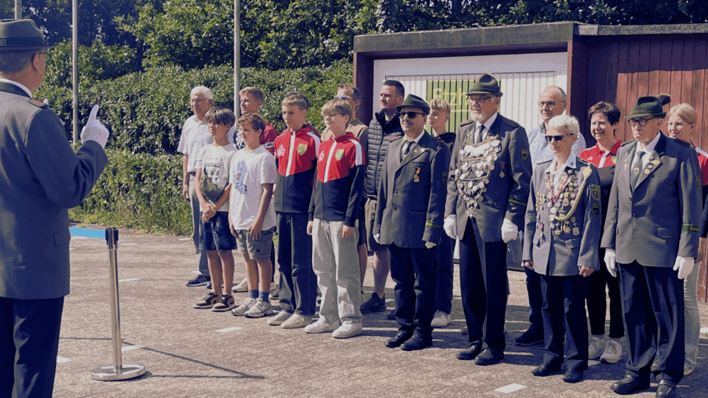 Die Könige sind zurück – Königsschießen beim Schützenverein Etzhorn